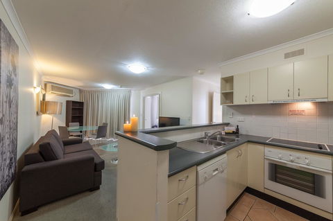 West End Central Apartments - Accommodation Melbourne 13