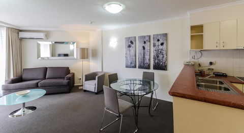 West End Central Apartments - Accommodation Melbourne 21