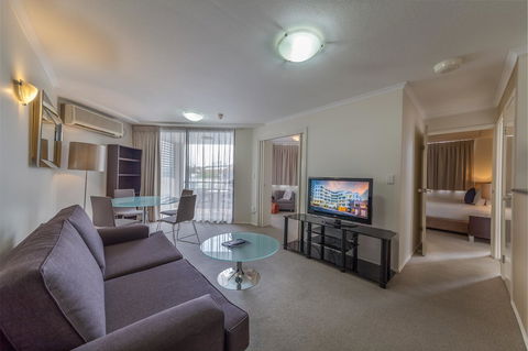 West End Central Apartments - Accommodation Melbourne 6