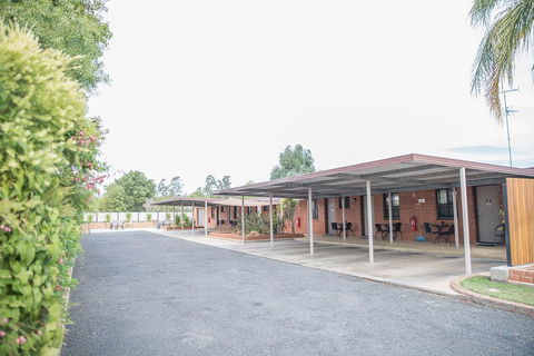 Charleville Motel - Melbourne 4u 16