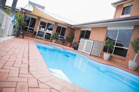 Charleville Motel - Melbourne 4u 1