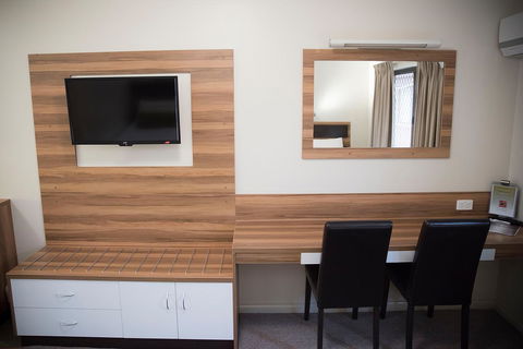 Charleville Motel - Melbourne 4u 10