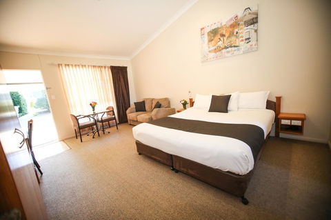 Roma Explorers Inn - Melbourne 4u 0