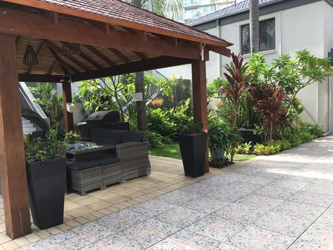 Burleigh Palms Holiday Apartments - Accommodation Melbourne 16