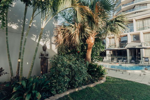 Burleigh Palms Holiday Apartments - Accommodation Melbourne 37