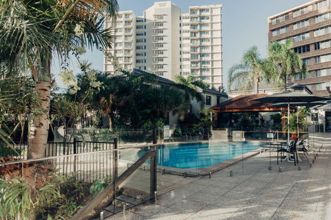 Burleigh Palms Holiday Apartments - Accommodation Melbourne 26