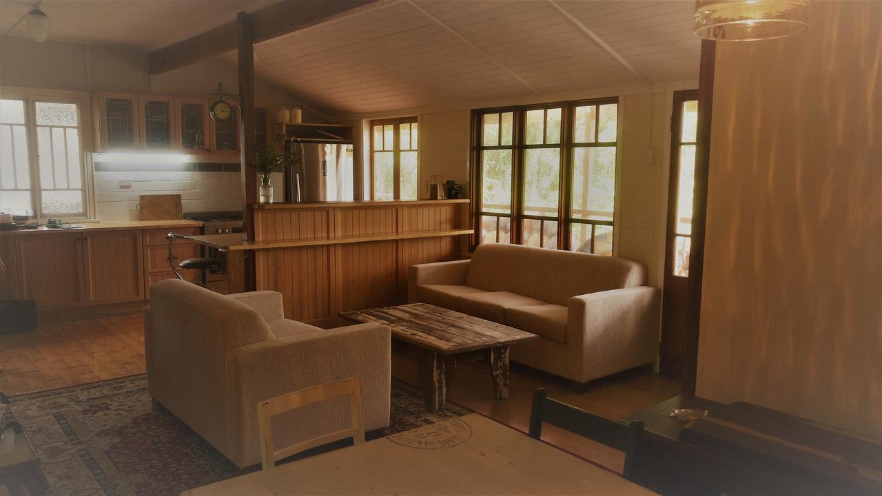 Anthony QLD Accommodation Melbourne