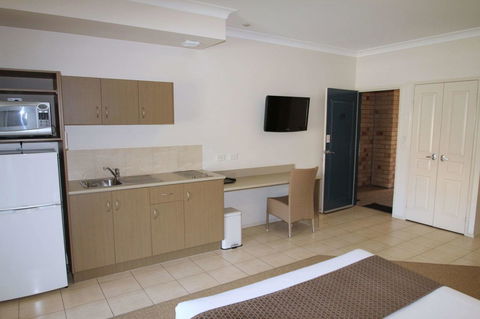 Midlander Motor Inn - Accommodation Melbourne 22