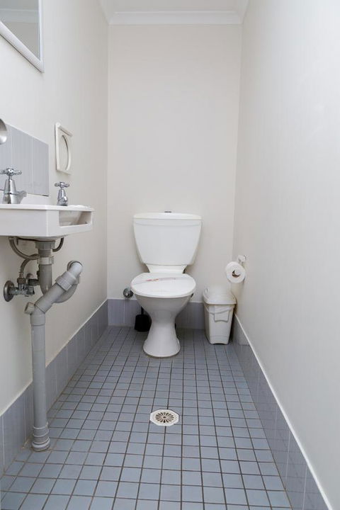 Crystal Beachfront Apartments - Accommodation Melbourne 31