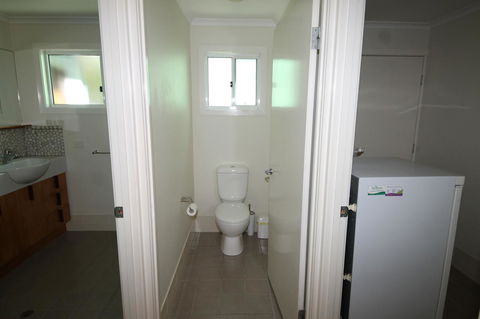 The Boarding House - Melbourne 4u 16