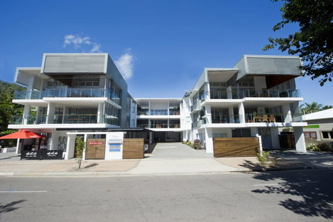 Maggies Beachfront Apartment 8 - Accommodation Melbourne 0