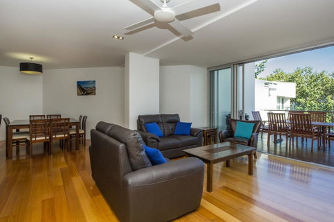 Maggies Beachfront Apartment 8 - Accommodation Melbourne 2