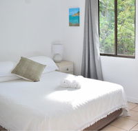 1 min. Walk To Beach Horeseshoe Bay Holiday Units - Accommodation Melbourne