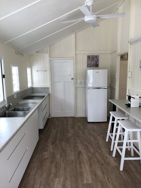 Daggoombah Holiday Home Magnetic Island - Accommodation Melbourne 2