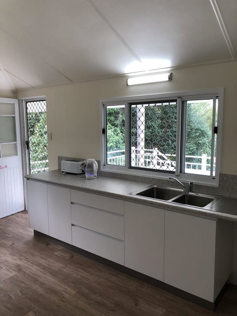 Daggoombah Holiday Home Magnetic Island - Accommodation Melbourne 3