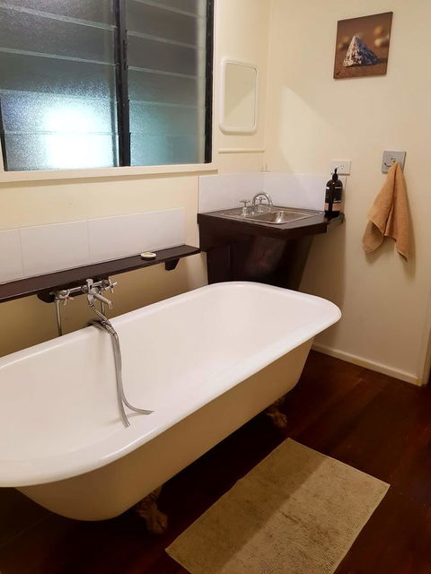 Arcadia Beach Guest House And Car Hire - Accommodation Melbourne 27