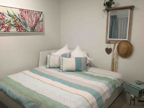 Modern Beach Villa - Accommodation Melbourne 5
