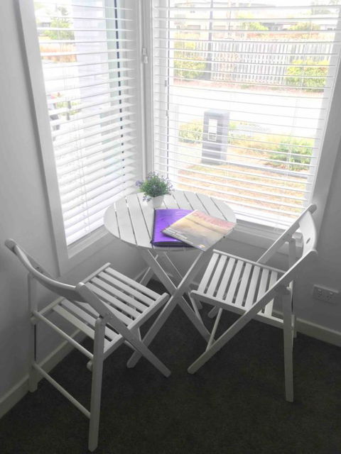 Modern Beach Villa - Accommodation Melbourne 1