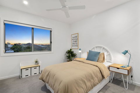 Luxury Canal Front Holiday House - Melbourne 4u 3
