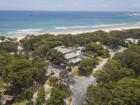 Manta Lodge YHA & Scuba Centre - Accommodation Melbourne 2