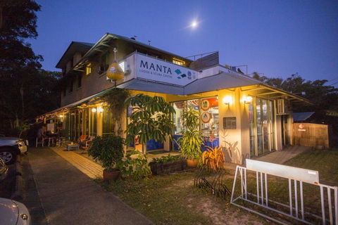 Manta Lodge YHA & Scuba Centre - Accommodation Melbourne 0