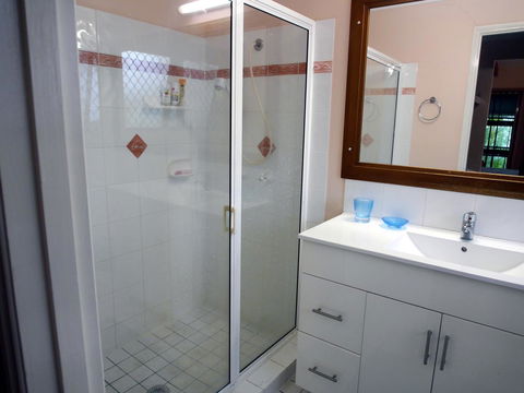 Gone Fishin - Accommodation Melbourne 15