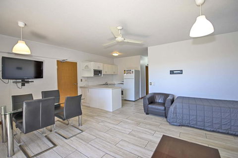 Anchorage On Straddie - Accommodation Melbourne 25