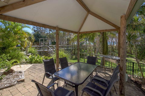 Anchorage On Straddie - Accommodation Melbourne 4
