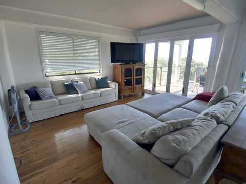 Annie's White House - Accommodation Melbourne 18