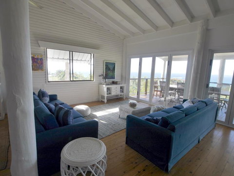 Annie's White House - Accommodation Melbourne 6