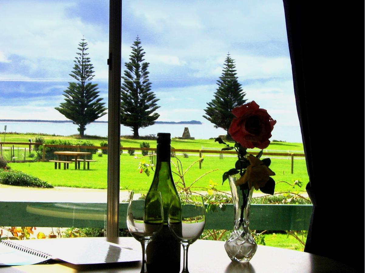 Naracoopa TAS Accommodation Melbourne