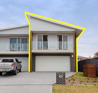 'Birubi Breezes' 2/7 Fitzroy St - Large Duplex with Air Conditioning WIFI  only 5 minute walk to the beach - Accommodation Melbourne