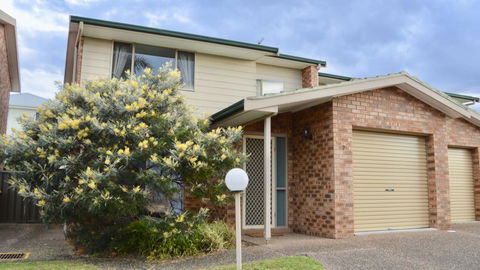 'Lighthouse Palms' - Accommodation Melbourne 3