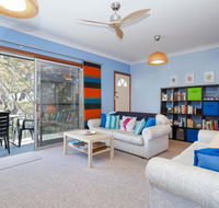 'Rutland' 1/13 Cromarty Road - pet friendly boat parking water views air con - Accommodation Melbourne