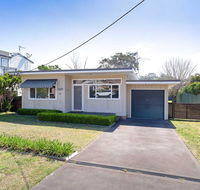 'Shoalz' 28 Rigney Street - Renovated Pet Friendly Cottage  Boat Parking - Accommodation Melbourne