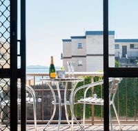 1 'BAHIA' 47 RONALD AVE - GREAT LOCATION WITH FILTERED WATER VIEWS - Accommodation Melbourne