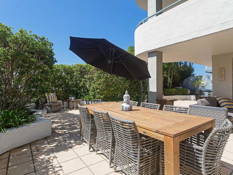 1 'Peninsula Waters', 2-4 Soldiers Point Road - Aircon, Pool & Massive Outdoor Area - Accommodation Melbourne 0