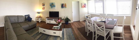 1/63 Wallace Street - Accommodation Melbourne 1