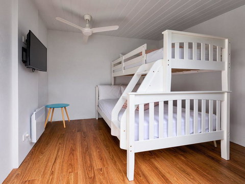 10 OCEAN DRIVE - Accommodation Melbourne 3