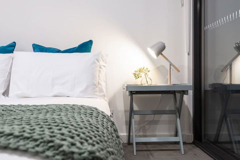 106, Modern Prestige, 3-Storey New Establishment - Accommodation Melbourne 3