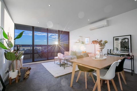 107, Light Filled Cozy Apt In The Heart Of St Kilda - Accommodation Melbourne 0