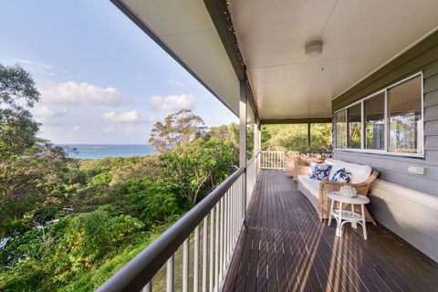12 Merinda Crescent - Accommodation Melbourne 2