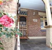 123 Hill St Heart of Orange Double Brick - Accommodation Melbourne