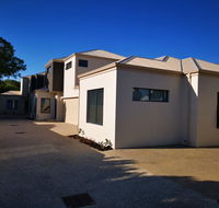 127a Morley Drive apartment - Accommodation Melbourne