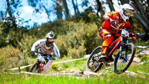 14 Cobbon Crescent Jindabyne - Accommodation Melbourne 2