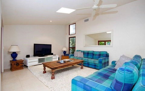 14 Ravenwood Drive - Accommodation Melbourne 3
