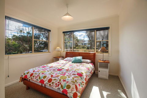 164 Mitchell Pde - Spectacular Views - Accommodation Melbourne 2