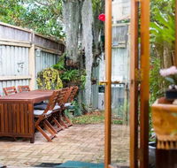2 Bed Renovated Terrace - Erskinville - Accommodation Melbourne