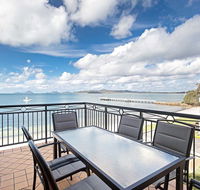 2/137 Soldiers Point Road - luxury unit on the waterfront with aircon and free unlimited Wi Fi - Accommodation Melbourne