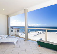 2/141A Soldiers Point Road - large waterfront duplex across from the bowling club - Accommodation Melbourne